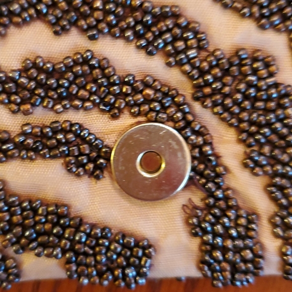 Beaded Clutch Animal Print - Picture 4 of 8